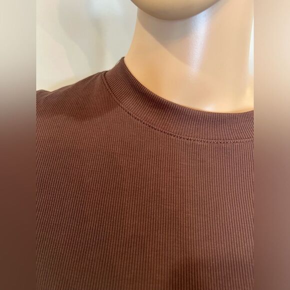 Nwt brown Supima® Rib Tee - Picture 7 of 7
